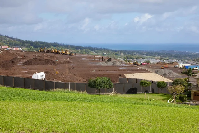 Listing Image for 622 Kauna Lipo Dr 39 of 46