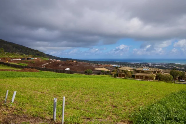 Listing Image for 622 Kauna Lipo Dr 40 of 46