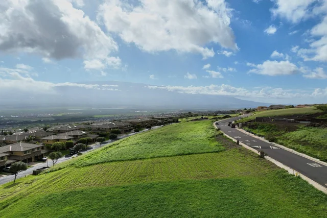 Listing Image for 622 Kauna Lipo Dr 5 of 46