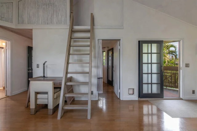 Listing Image for 462 Laulea Pl 11 of 50