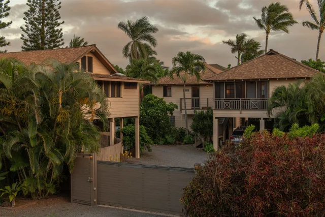 Listing Image for 462 Laulea Pl 4 of 50