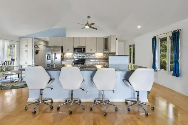 Listing Image for 2811 Liholani St 15 21 of 50