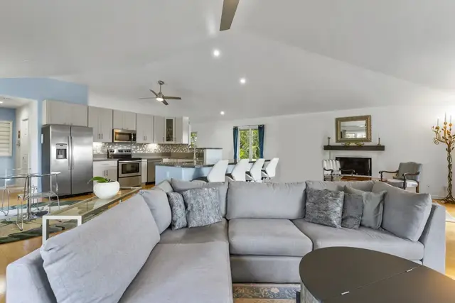 Listing Image for 2811 Liholani St 15 27 of 50