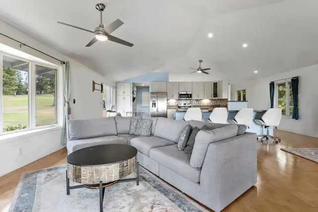 Listing Image for 2811 Liholani St 15 29 of 50