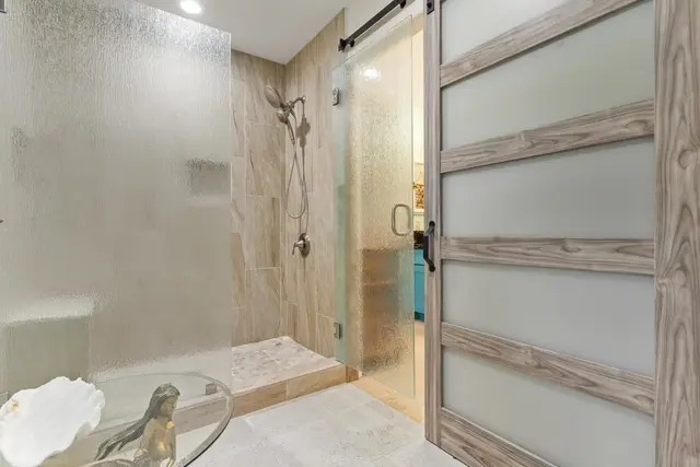 Listing Image for 2811 Liholani St 15 37 of 50