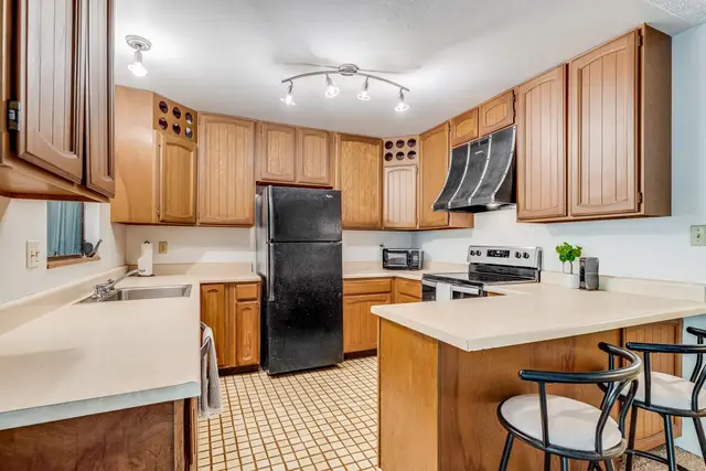 Listing Image for 2181 Iliili St 202 6 of 39