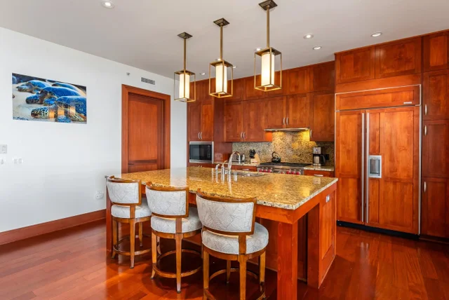 Listing Image for 1 Bay Dr 2604 17 of 50