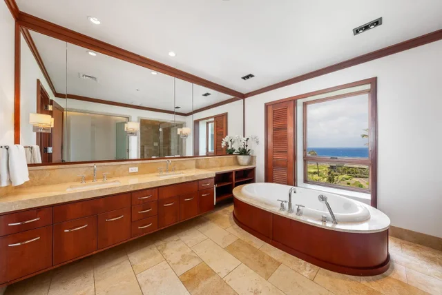 Listing Image for 1 Bay Dr 2604 41 of 50