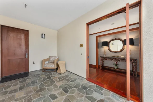 Listing Image for 1 Bay Dr 2604 48 of 50