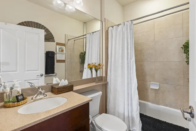 Listing Image for 134 Hoowaiwai Loop 1501 17 of 32