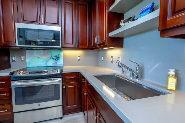 Listing Image for 66 Awela Cir 2803 21 of 39