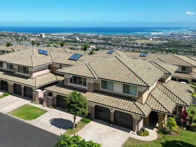 Listing Image for 66 Awela Cir 2803 38 of 39
