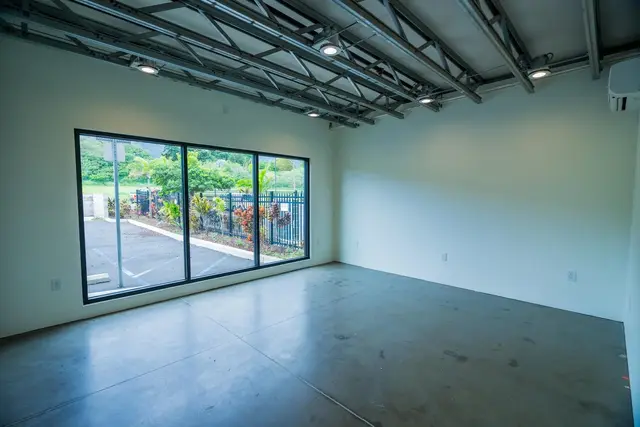 Listing Image for 59 La'a St 12 of 28