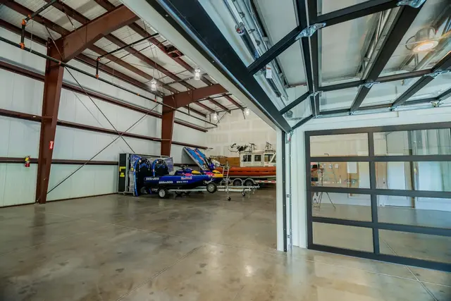 Listing Image for 59 La'a St 9 of 28