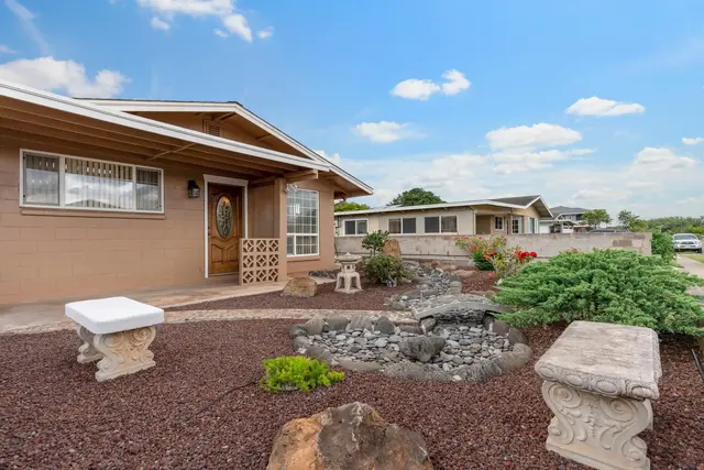 Listing Image for 222 W Hawaii St 12 of 37