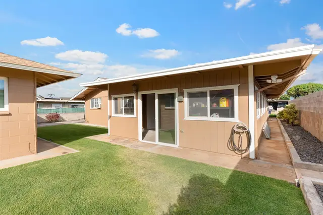 Listing Image for 222 W Hawaii St 26 of 37