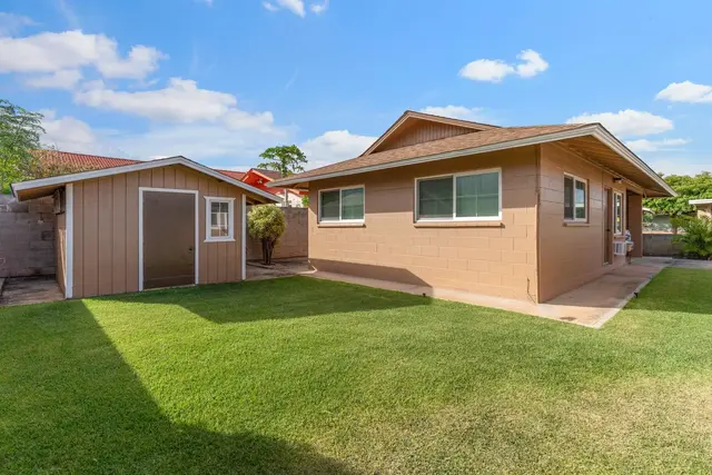 Listing Image for 222 W Hawaii St 36 of 37
