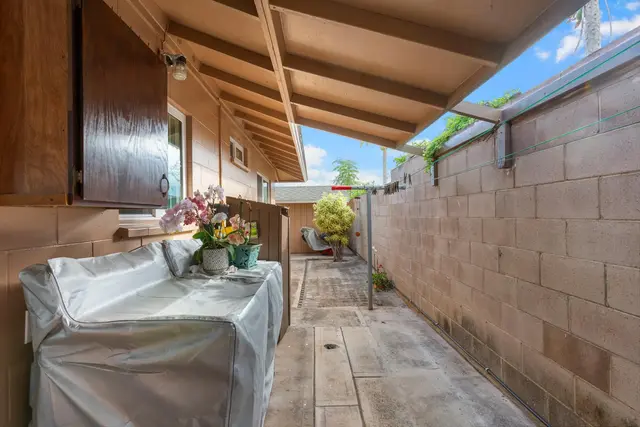 Listing Image for 222 W Hawaii St 37 of 37