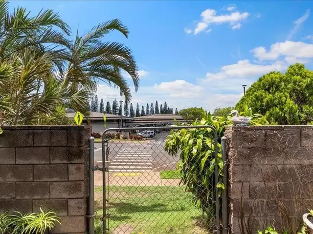Listing Image for 5161-i Kohi St 31 of 42