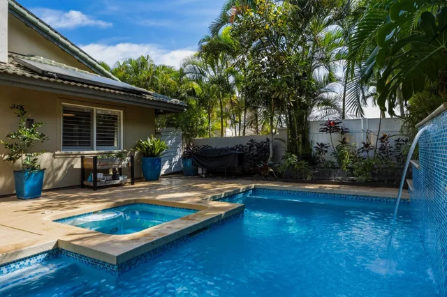 Listing Image for 11 Meleana Pl 14 of 50