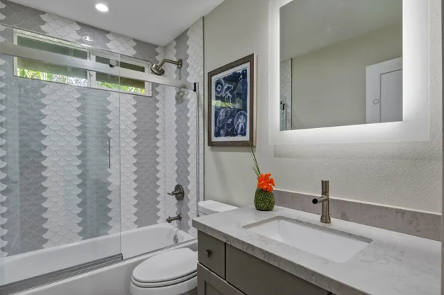 Listing Image for 11 Meleana Pl 42 of 50