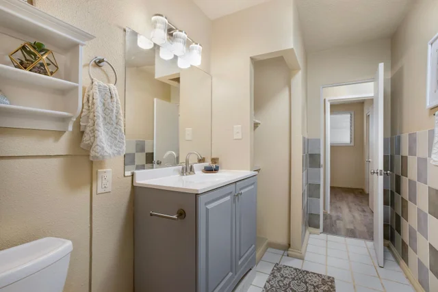 Listing Image for 303 Alani Pl 30 of 49