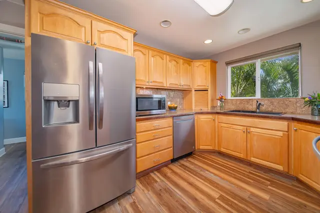 Listing Image for 30 Kaikane Pl 20 of 50