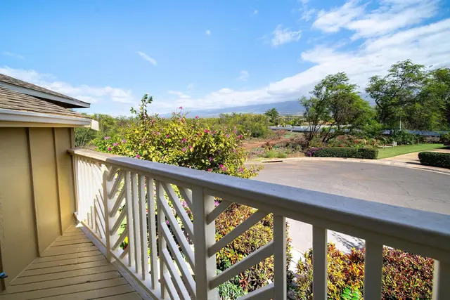 Listing Image for 30 Kaikane Pl 22 of 50