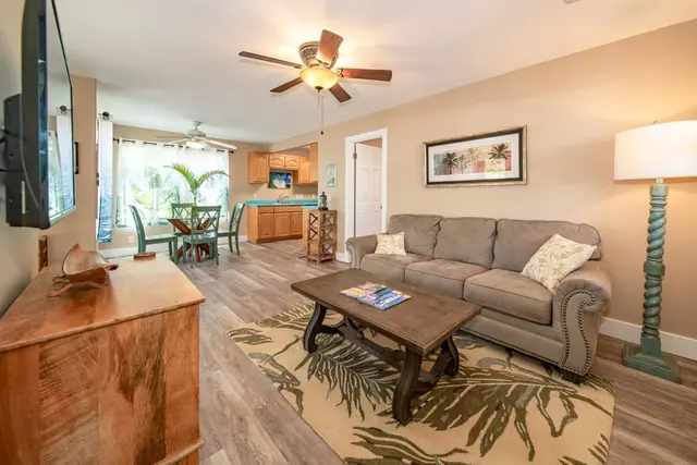 Listing Image for 30 Kaikane Pl 25 of 50
