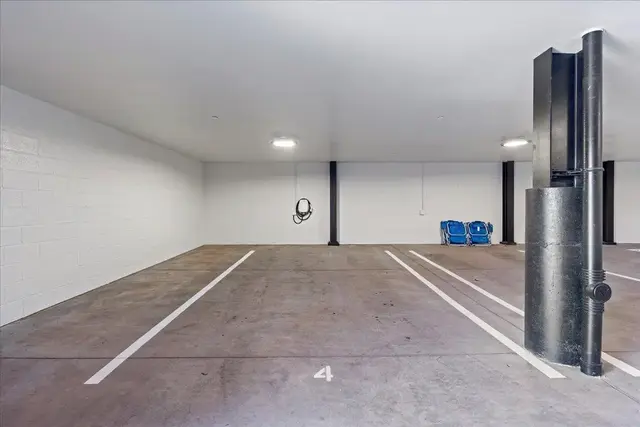 Listing Image for 10 Kai Malu #202 Dr 1d 36 of 38