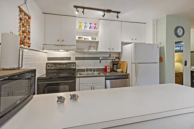 Listing Image for 3559 Lower Honoapiilani Rd 708 12 of 29