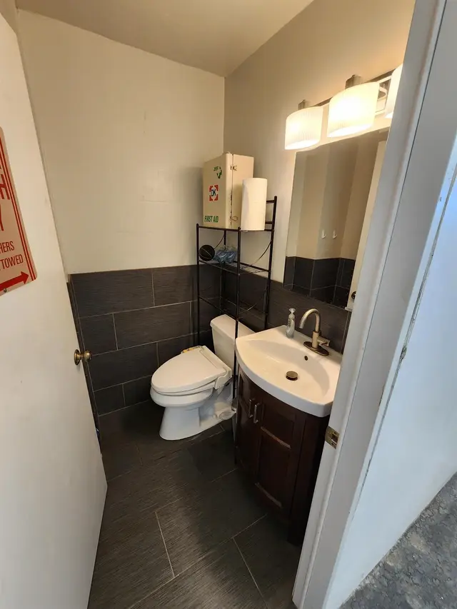 Listing Image for 401 Hookahi St Units 5 And 6 St 5 & 6 10 of 14
