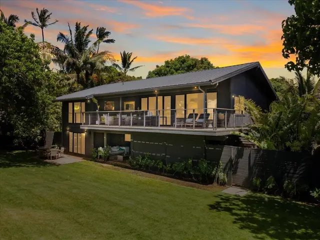 Listing Image for 33 Hana Hwy 14 of 48