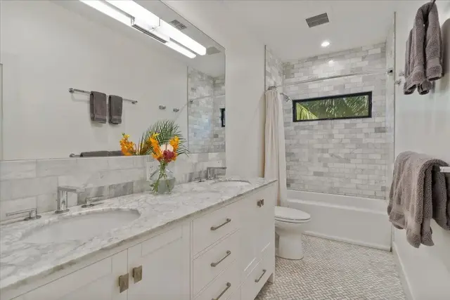 Listing Image for 33 Hana Hwy 31 of 48