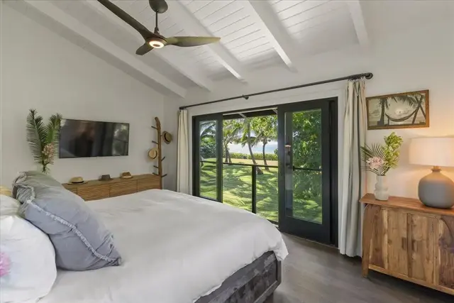 Listing Image for 33 Hana Hwy 32 of 48