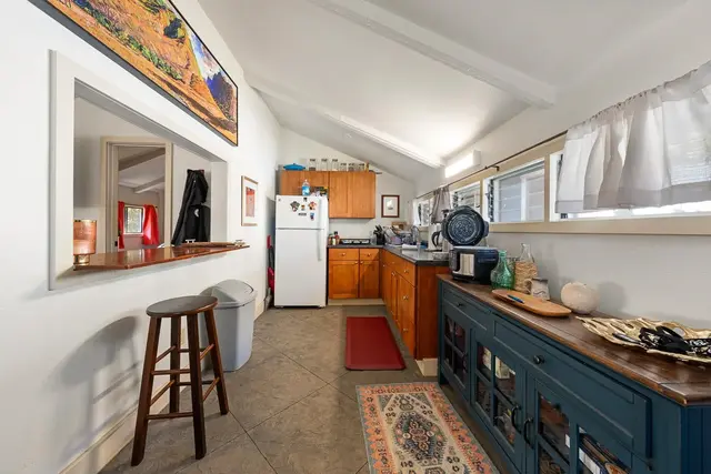 Listing Image for 45 Puakou Pl 27 of 48