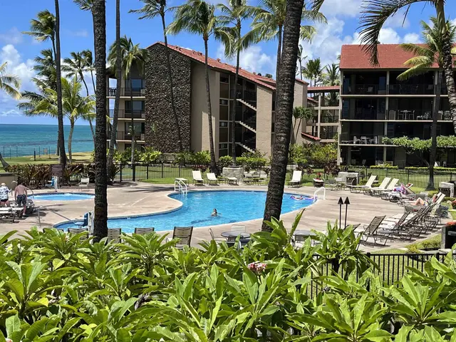 Listing Image for 3543 Lower Honoapiilani Rd K201 N 3 of 44