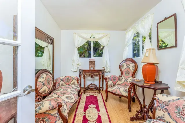 Listing Image for 100 Hohani Pl 11 of 48