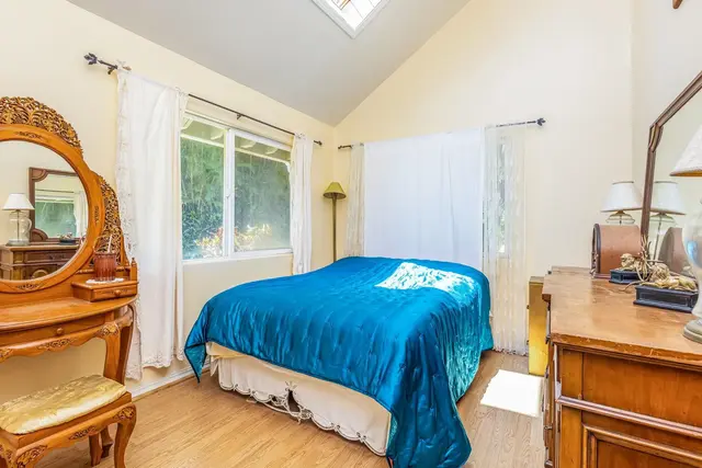 Listing Image for 100 Hohani Pl 14 of 48