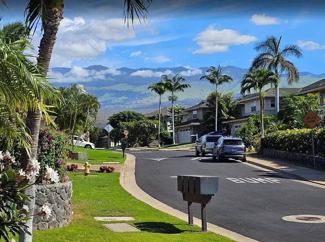 Listing Image for 15 Laukahi St 10 of 50