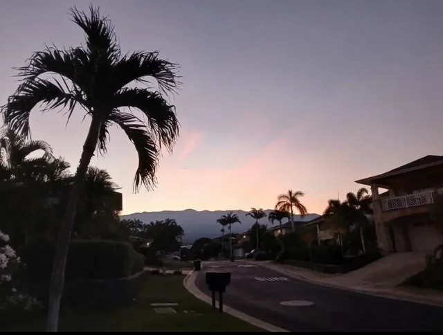 Listing Image for 15 Laukahi St 42 of 50