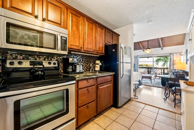 Listing Image for 715 S Kihei Rd A208 18 of 30