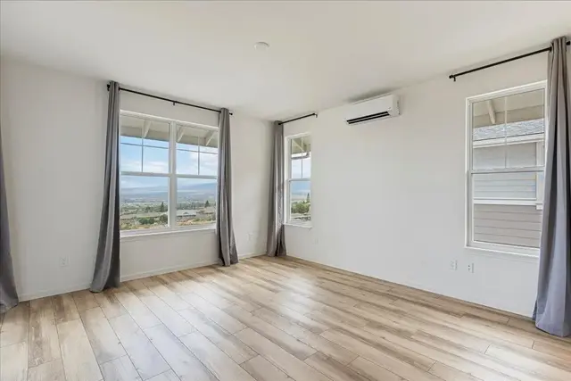 Listing Image for 355 Laniuma Pl 27 of 45
