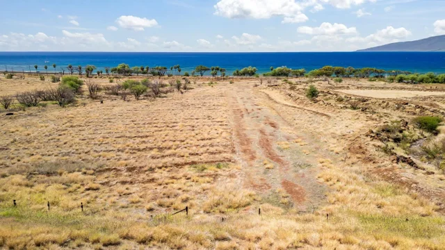 Listing Image for 1408 Waianukole St A/c 7 of 26