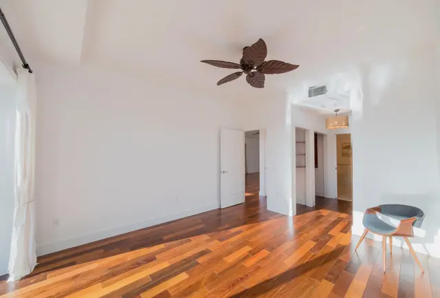 Listing Image for 393 Kai Malu Pl 52b 15 of 50