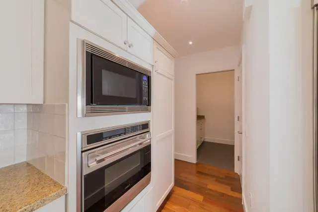Listing Image for 393 Kai Malu Pl 52b 9 of 50