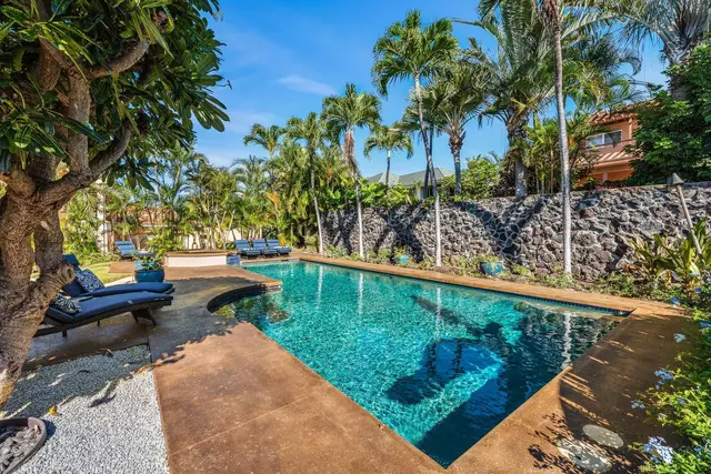 Listing Image for 101 Pihaa St 10 of 50