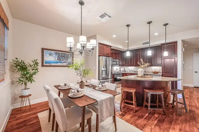 Listing Image for 27 Pohina St 1403 10 of 50