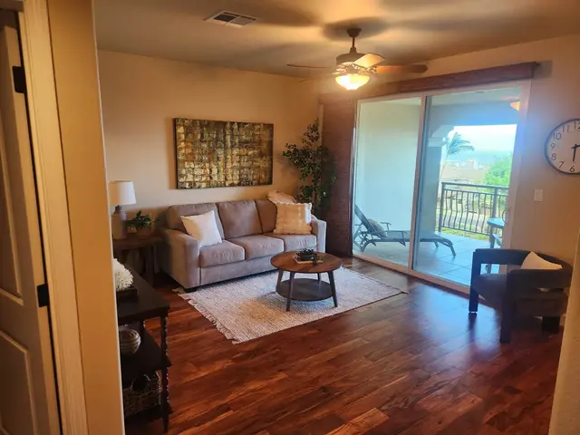 Listing Image for 27 Pohina St 1403 21 of 50