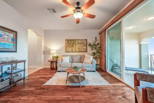 Listing Image for 27 Pohina St 1403 4 of 50